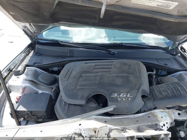 45315544 :رقم المزاد ، 2C3CCAEG8GH342970 vin ، 2016 Chrysler 300c مزاد بيع