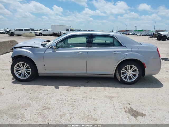45315544 :رقم المزاد ، 2C3CCAEG8GH342970 vin ، 2016 Chrysler 300c مزاد بيع
