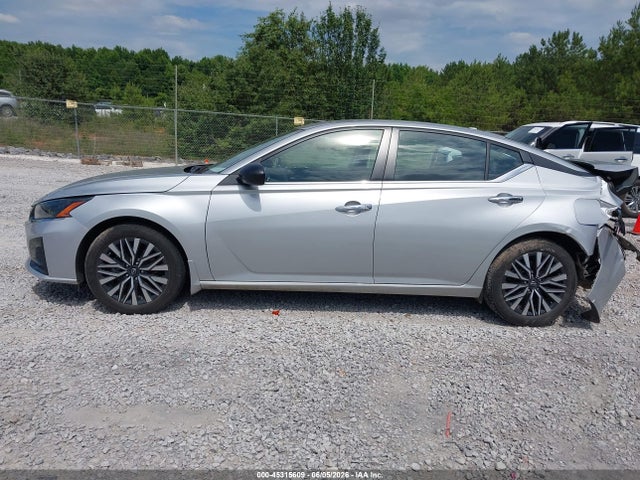 1N4BL4DVXRN414325 Nissan Altima Sv Fwd
