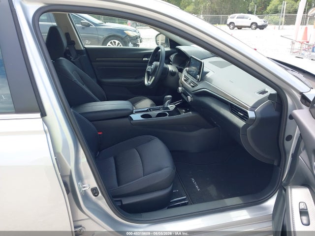 1N4BL4DVXRN414325 Nissan Altima Sv Fwd