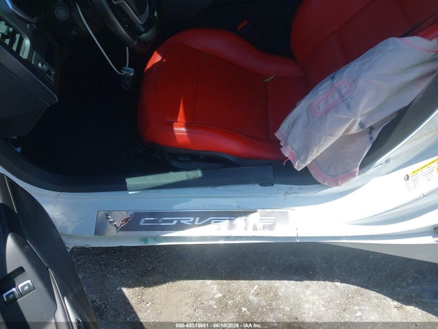Chevrolet CORVETTE STINGRAY 2018 1G1YB2D75J5103749 Image 6