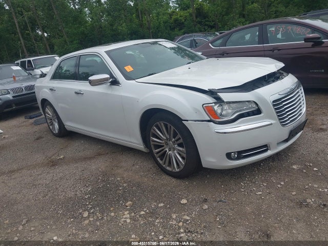 45315700 :رقم المزاد ، 2C3CA5CG1BH564338 vin ، 2011 Chrysler 300 Limited مزاد بيع
