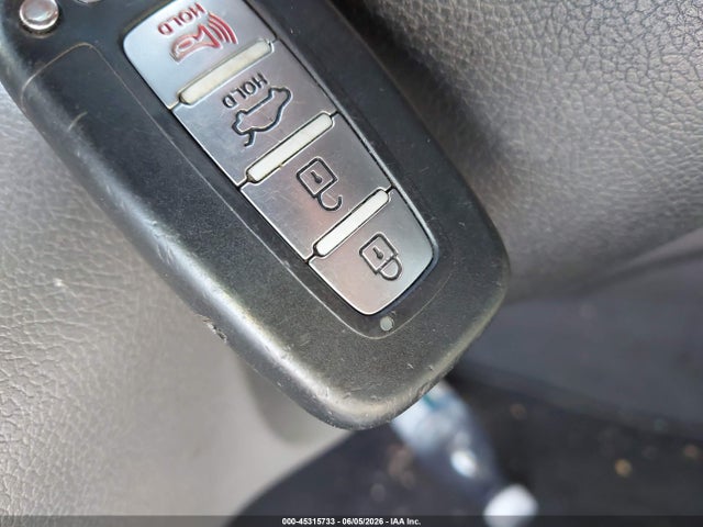Продажа на аукционе авто 2011 Hyundai Sonata Limited 2.0t, vin: 5NPEC4AB1BH214960, номер лота: 45315733