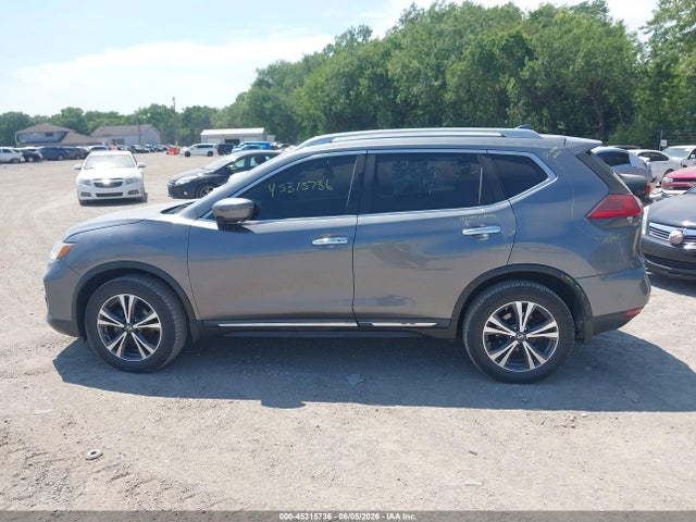45315736 :رقم المزاد ، 5N1AT2MV5HC862827 vin ، 2017 Nissan Rogue Sl مزاد بيع
