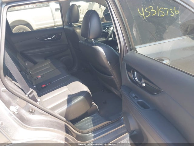 45315736 :رقم المزاد ، 5N1AT2MV5HC862827 vin ، 2017 Nissan Rogue Sl مزاد بيع