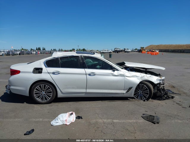 WBAJE5C58JG918403 BMW 540I