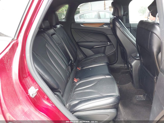 45315765 :رقم المزاد ، 5LMCJ2A90FUJ08678 vin ، 2015 Lincoln Mkc مزاد بيع