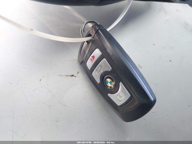 45315768 :رقم المزاد ، WBA5B1C55ED917218 vin ، 2014 Bmw 535i مزاد بيع