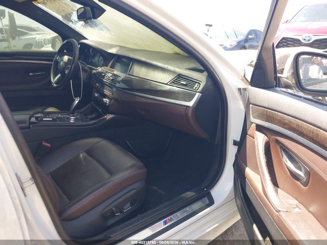 45315768 :رقم المزاد ، WBA5B1C55ED917218 vin ، 2014 Bmw 535i مزاد بيع