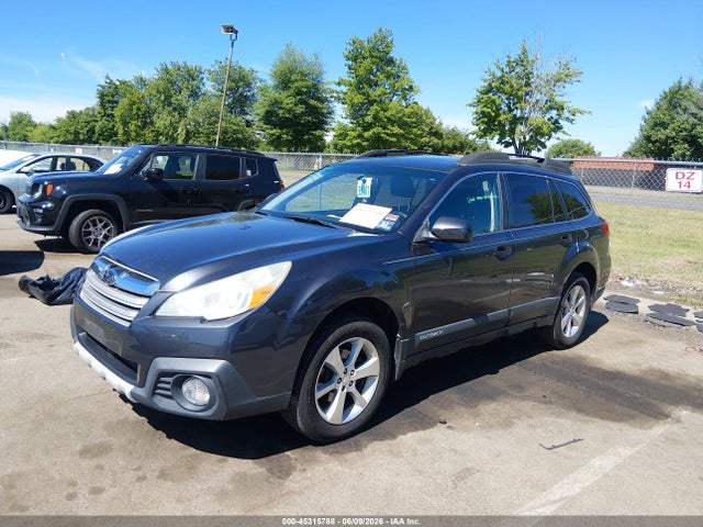 45315788 :رقم المزاد ، 4S4BRBKC4D3283259 vin ، 2013 Subaru Outback 2.5i Limited مزاد بيع