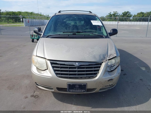 2005 Chrysler Town & Country Touring მანქანა იყიდება აუქციონზე, vin: 2C4GP54L55R190998, აუქციონის ნომერი: 45315801