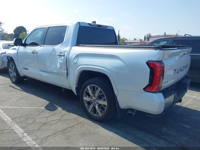Продажа на аукционе авто 2023 Toyota Tundra Hybrid Capstone, vin: 5TFVC5DB4PX032053, номер лота: 45315810