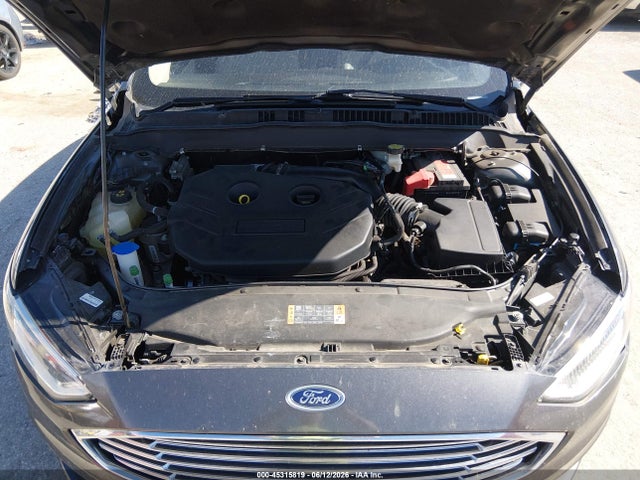 3FA6P0D92HR247214 Ford Fusion Titanium