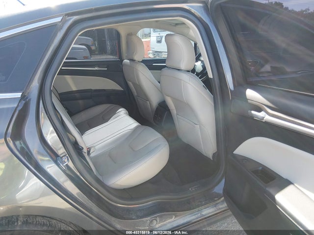 3FA6P0D92HR247214 Ford Fusion Titanium