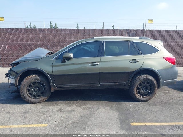 Продаж на аукціоні авто 2017 Subaru Outback 2.5i Touring, vin: 4S4BSATC7H3291004, номер лоту: 45315820