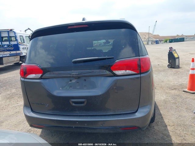 Aukcja sprzedaży 2018 Chrysler Pacifica Touring L Plus, vin: 2C4RC1EG3JR260281, numer aukcji: 45315895