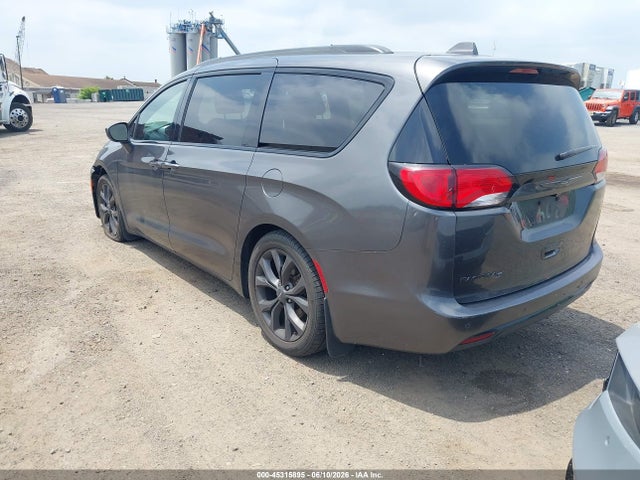 Aukcja sprzedaży 2018 Chrysler Pacifica Touring L Plus, vin: 2C4RC1EG3JR260281, numer aukcji: 45315895