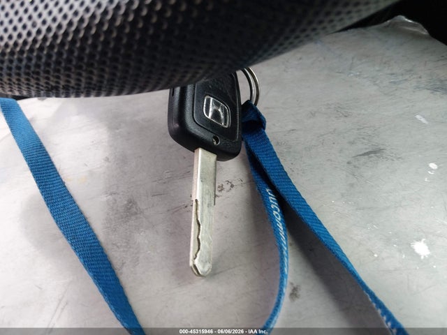 Продажа на аукционе авто 2016 Honda Civic Lx, vin: 2HGFC2F54GH550101, номер лота: 45315946
