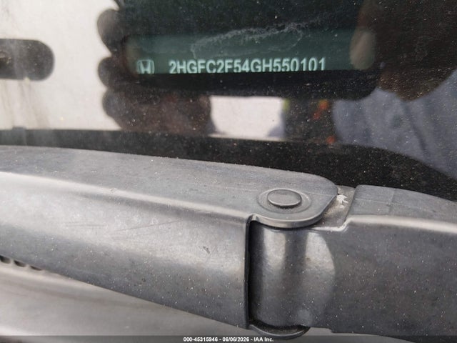 Продажа на аукционе авто 2016 Honda Civic Lx, vin: 2HGFC2F54GH550101, номер лота: 45315946