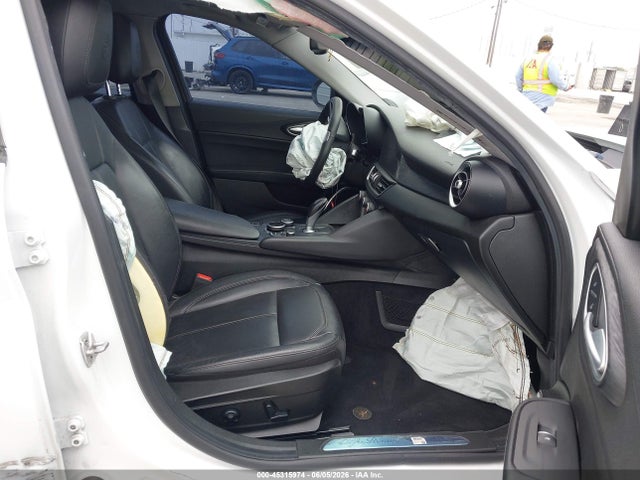 Alfa Romeo Giulia Rwd 2019 ZARFAMAN5K7600148 Image 5