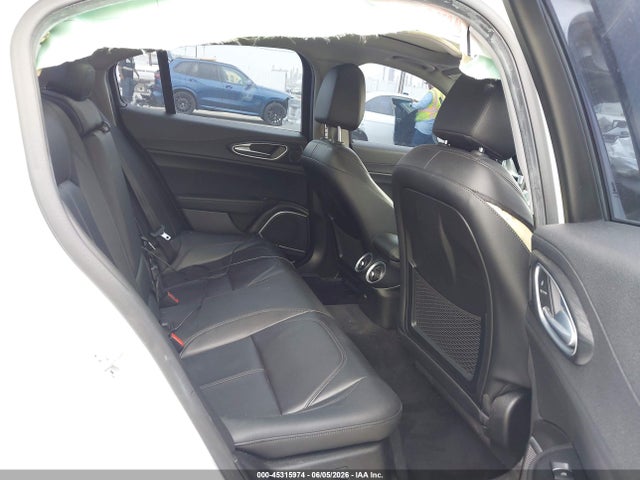 Alfa Romeo Giulia Rwd 2019 ZARFAMAN5K7600148 Image 8