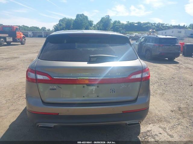 45316041 :رقم المزاد ، 2LMPJ8LR6GBL29752 vin ، 2016 Lincoln Mkx Reserve مزاد بيع