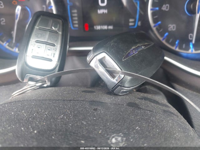 45316063 :رقم المزاد ، 2C4RC1BG7HR702333 vin ، 2017 Chrysler Pacifica Touring-l مزاد بيع