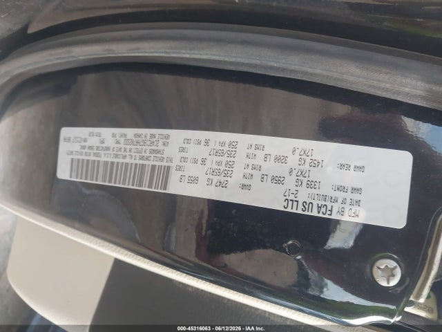 45316063 :رقم المزاد ، 2C4RC1BG7HR702333 vin ، 2017 Chrysler Pacifica Touring-l مزاد بيع