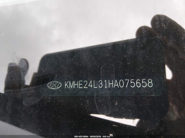 Продаж на аукціоні авто 2017 Hyundai Sonata Hybrid Se, vin: KMHE24L31HA075658, номер лоту: 45316064