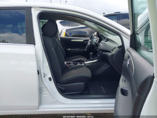 3N1AB7APXJY318155 Nissan SENTRA S