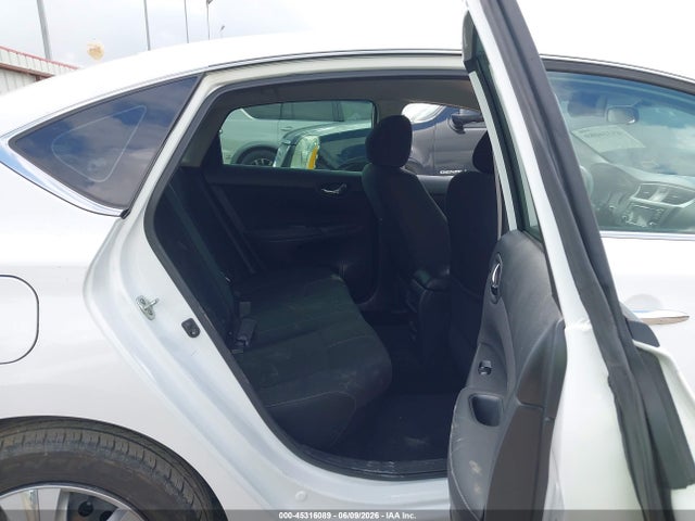 3N1AB7APXJY318155 Nissan SENTRA S