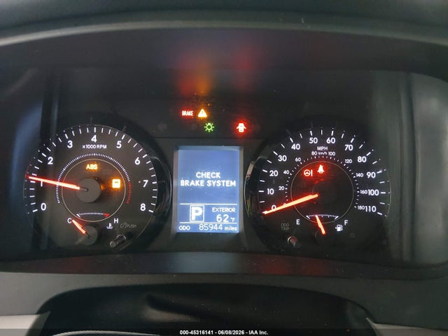 5TDKZ3DC1HS814493 Toyota Sienna Le 8 Passenger