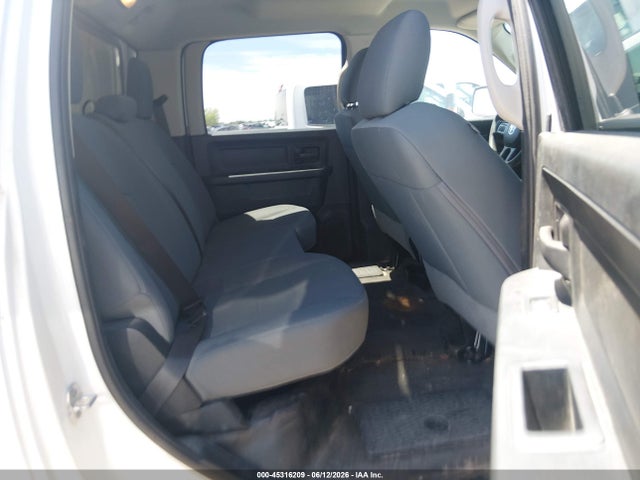 1C6RR7KG0JS286509 RAM 1500 Tradesman 4x4 5&#039;7 Box