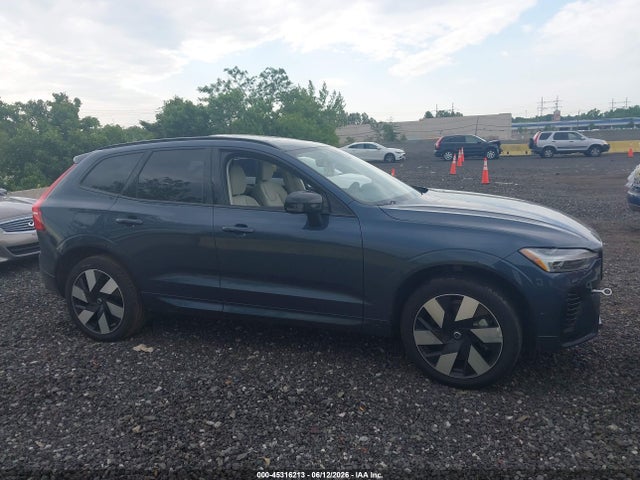 Продаж на аукціоні авто 2025 Volvo Xc60 Plug-in Hybrid Plus, T8 Awd Electric/gasoline, Dark, vin: YV4H60RCXS1104424, номер лоту: 45316213