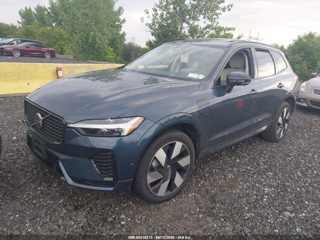 Продаж на аукціоні авто 2025 Volvo Xc60 Plug-in Hybrid Plus, T8 Awd Electric/gasoline, Dark, vin: YV4H60RCXS1104424, номер лоту: 45316213