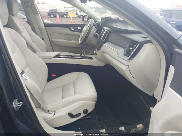 Продаж на аукціоні авто 2025 Volvo Xc60 Plug-in Hybrid Plus, T8 Awd Electric/gasoline, Dark, vin: YV4H60RCXS1104424, номер лоту: 45316213