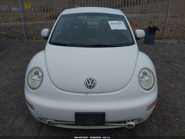 2000 Volkswagen New Beetle Gls მანქანა იყიდება აუქციონზე, vin: 3VWCC21C3YM454760, აუქციონის ნომერი: 45316267