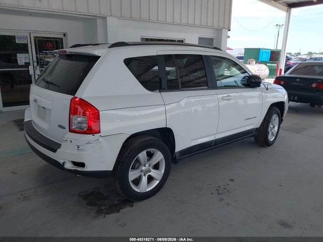 2011 Jeep Compass მანქანა იყიდება აუქციონზე, vin: 1J4NT1FB6BD267659, აუქციონის ნომერი: 45316271
