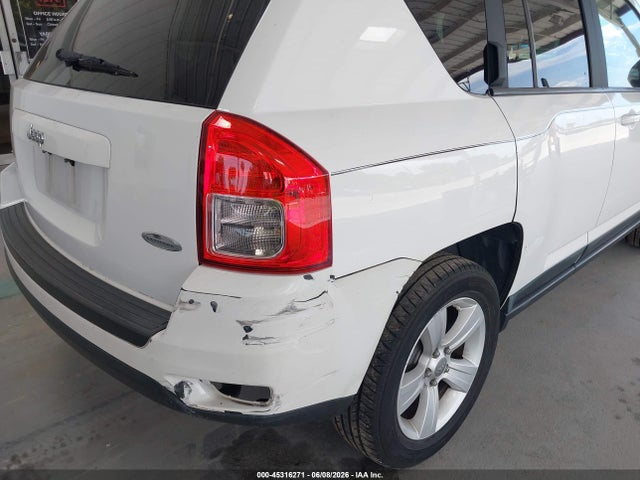2011 Jeep Compass მანქანა იყიდება აუქციონზე, vin: 1J4NT1FB6BD267659, აუქციონის ნომერი: 45316271
