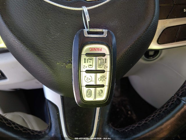 Продаж на аукціоні авто 2018 Chrysler Pacifica Touring L, vin: 2C4RC1BG8JR217222, номер лоту: 45316286