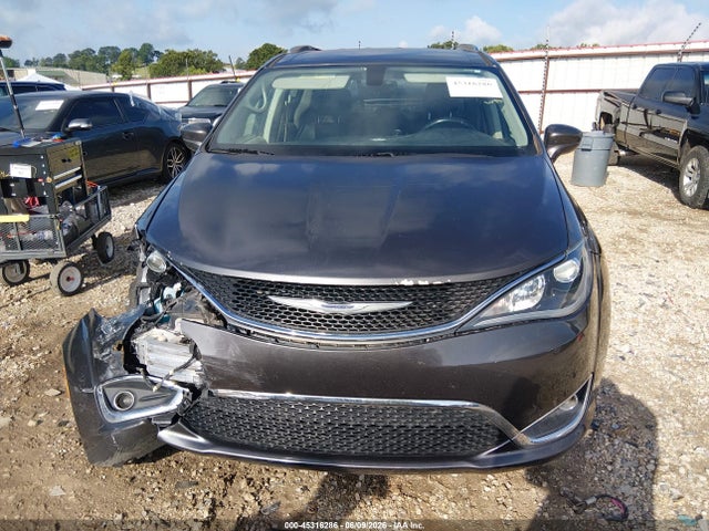 Продаж на аукціоні авто 2018 Chrysler Pacifica Touring L, vin: 2C4RC1BG8JR217222, номер лоту: 45316286