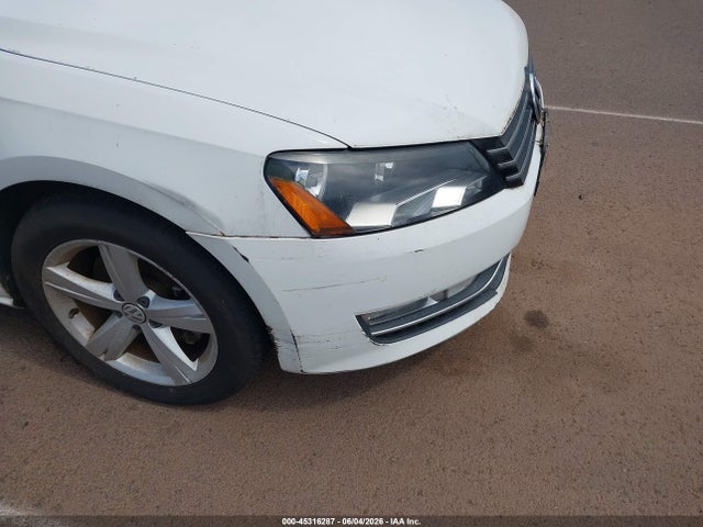 Продаж на аукціоні авто 2015 Volkswagen Passat 1.8t Limited Edition, vin: 1VWAT7A38FC109615, номер лоту: 45316287