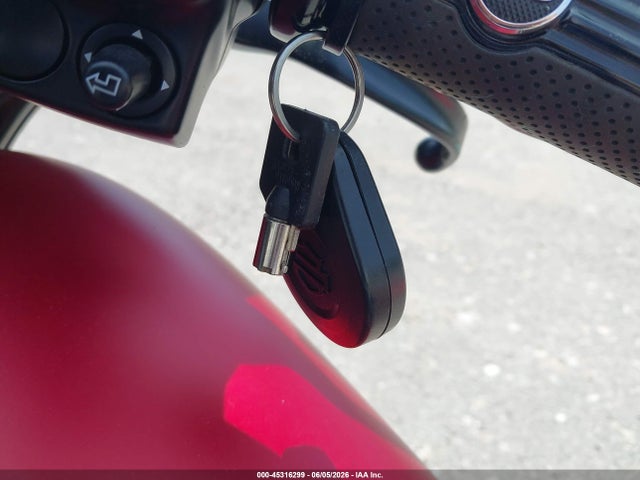 Harley-Davidson FLHXS 2019 1HD1KRP15KB667881 Image 11
