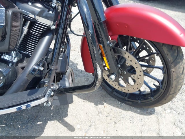 Harley-Davidson FLHXS 2019 1HD1KRP15KB667881 Image 18