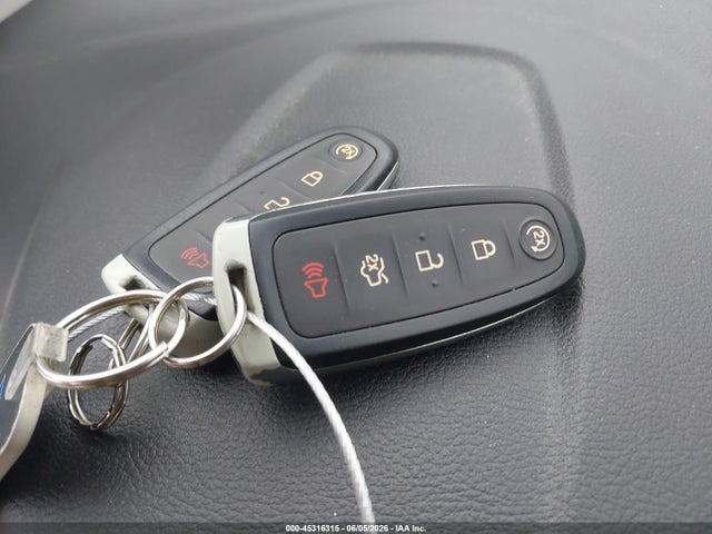 Aukcja sprzedaży 2019 Ford Escape Se, vin: 1FMCU0GD0KUA64962, numer aukcji: 45316315