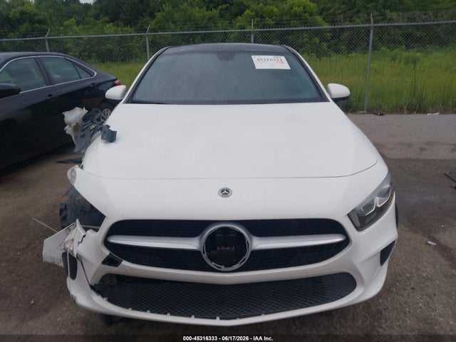 Продажа на аукционе авто 2022 Mercedes-benz A 220, vin: W1K3G4EB5NJ371219, номер лота: 45316333