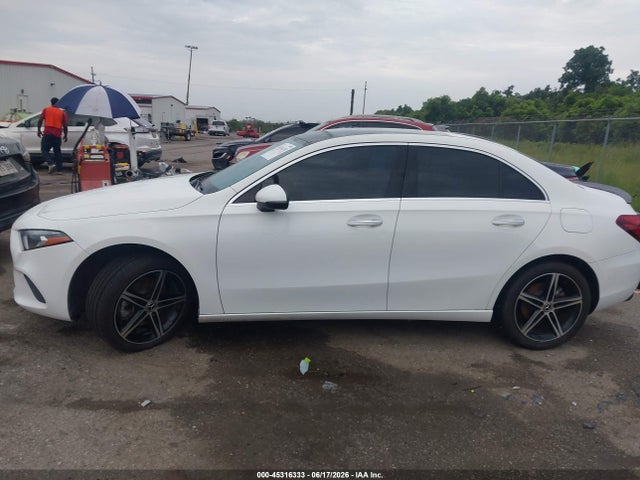 Продажа на аукционе авто 2022 Mercedes-benz A 220, vin: W1K3G4EB5NJ371219, номер лота: 45316333
