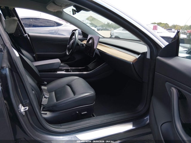 Tesla Model 3 Long Range/performance 2019 5YJ3E1EB4KF386084 Image 5