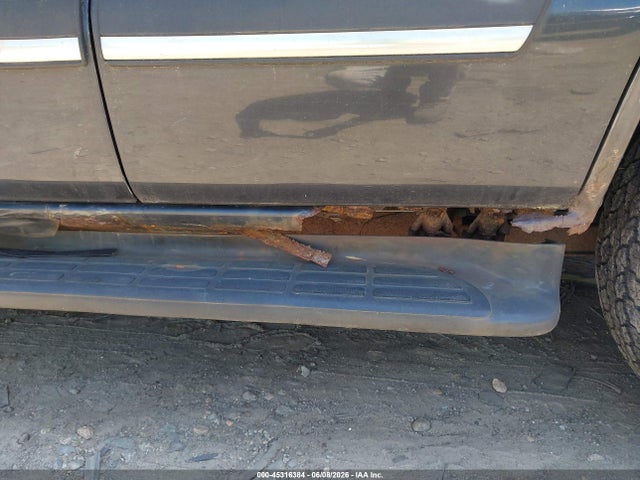 Aukcja sprzedaży 2004 Chevrolet Tahoe Lt, vin: 1GNEK13T24J237057, numer aukcji: 45316384