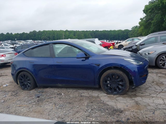 Продажа на аукционе авто 2021 Tesla Model Y Long Range Dual Motor All-wheel Drive, vin: 5YJYGDEE1MF209300, номер лота: 45316404